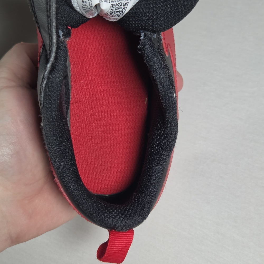 Nike Shoes Court Borough Low 2  Black Red BQ5451-007 Kids Size 1Y Strap Lace - Picture 7 of 9